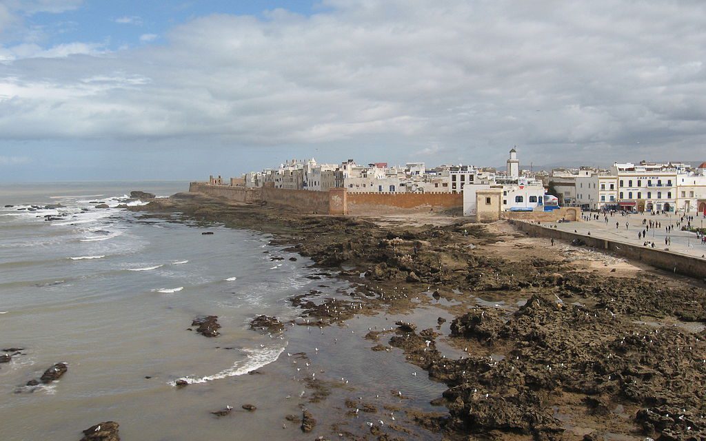 https://ksstravelsmorocco.com/wp-content/uploads/2018/12/1024px-Ramparts_of_Essaouira-1024x640.jpg