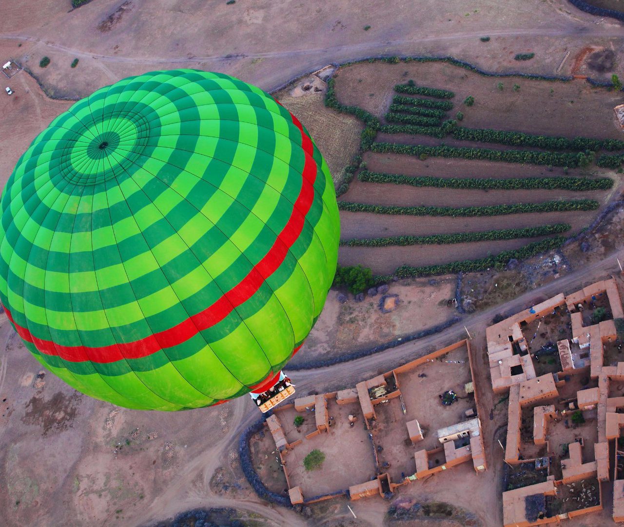Air Balloon Tour To Explore Marrakech Desert And Atlas Mountains